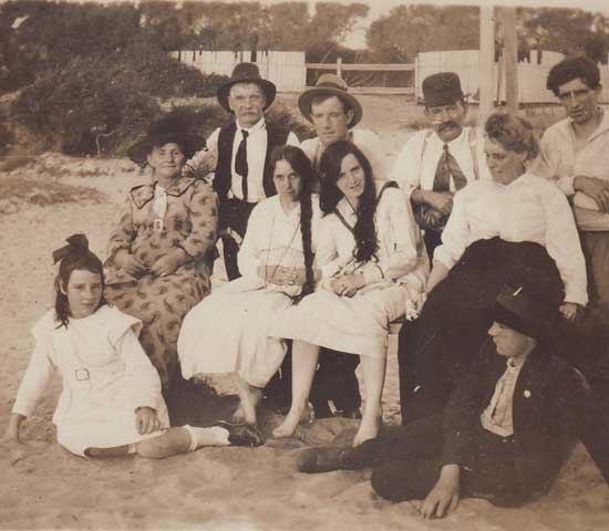 beach group