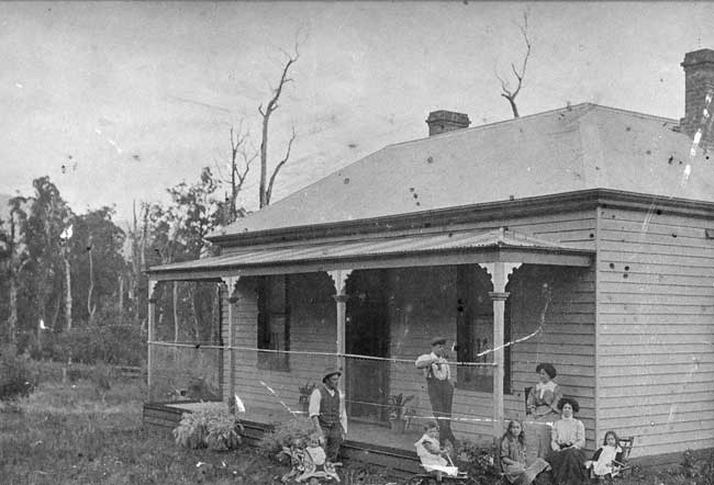 alice and family at gooranbat