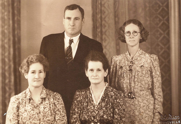 ireland siblings