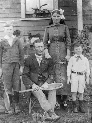 laurence children at gillenbah