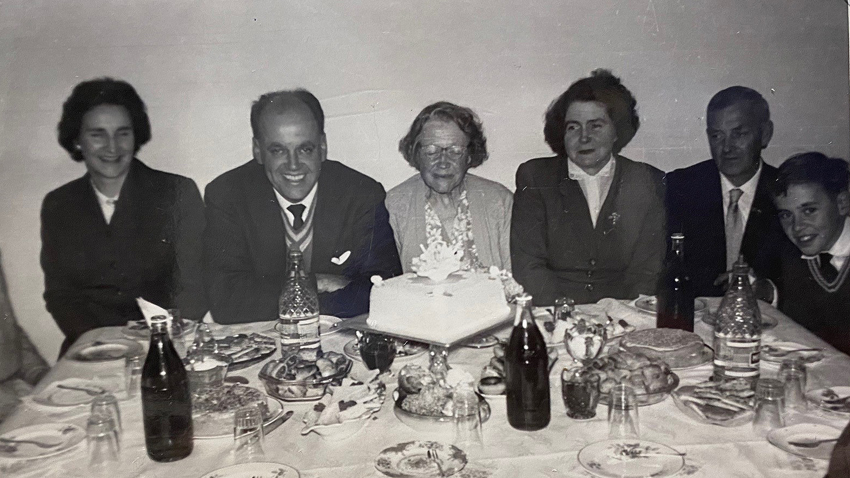 rose tulloch family